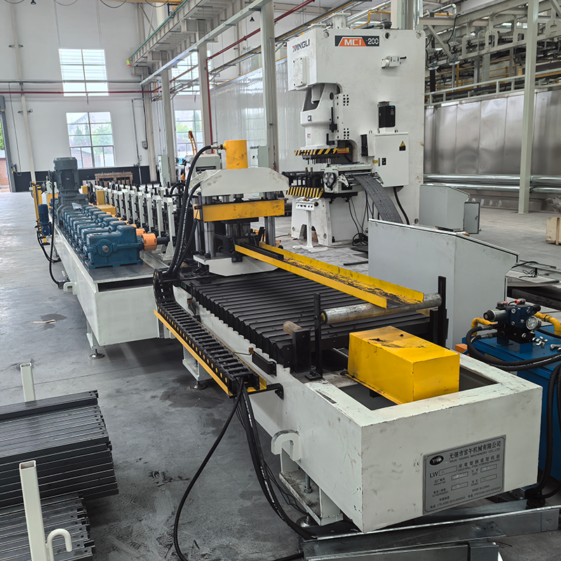 Máquina formadora de rollos de tirantes transversales de bastidor / tirantes diagonales