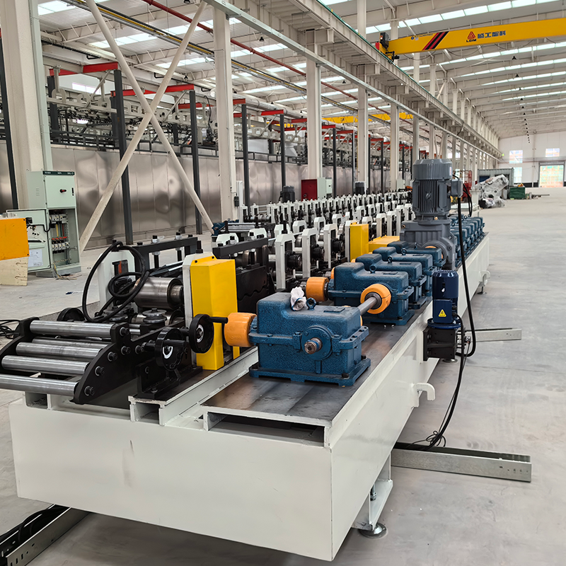 Máquina formadora de rollos de tirantes transversales de bastidor / tirantes diagonales