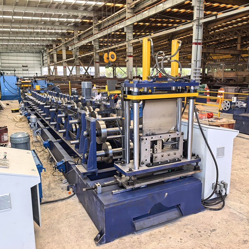 Máquina formadora de rollos de cambio rápido C/Z/U